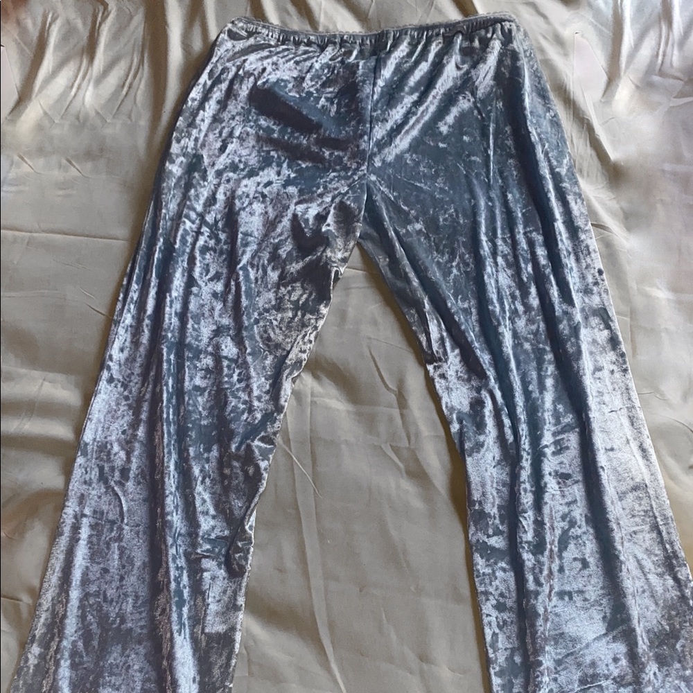 Silky Soft Velvet Blue Pajama Bottoms - Comfortable & Super Soft to the Touch 💤